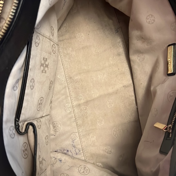 Tory Burch Black Textured leather Robinson tote with long & short straps. - Picture 5 of 7